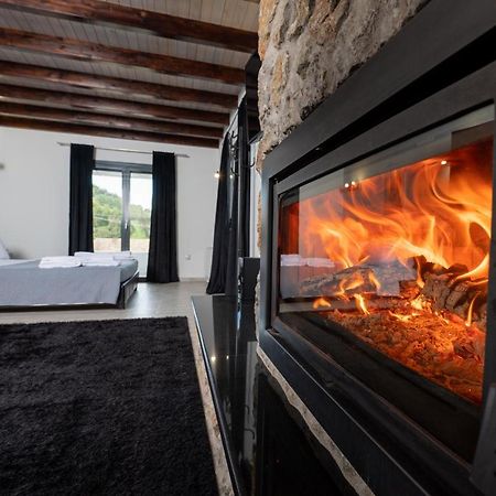 Villa Athos Гоувия Экстерьер фото