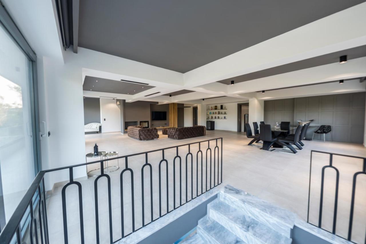 Villa Athos Гоувия Экстерьер фото